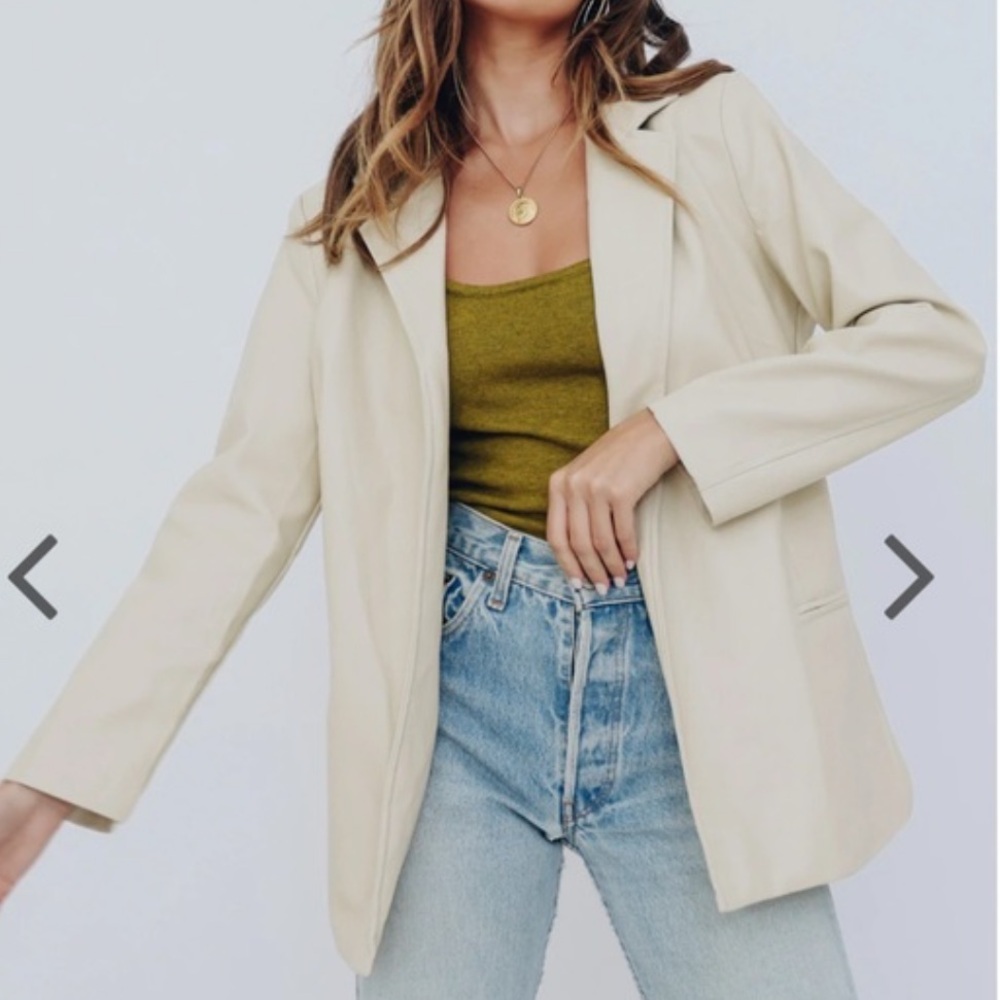 NWT tan leather blazer - Verge Girl